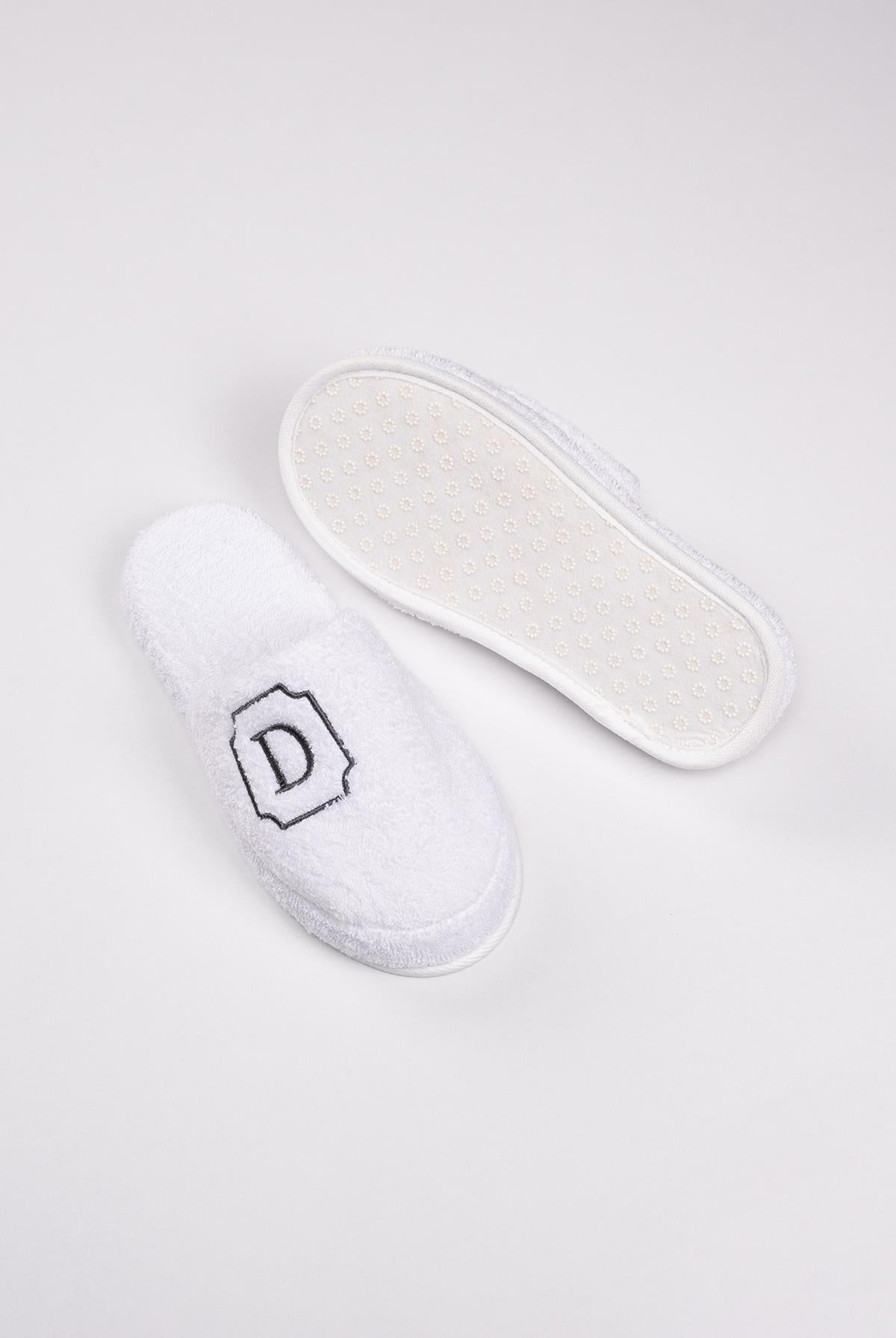 D Harf Nakışlı Banyo Ve Ev Havlu Terliği – %100 Pamuk Kaymaz Kalın Taban - Ender Home