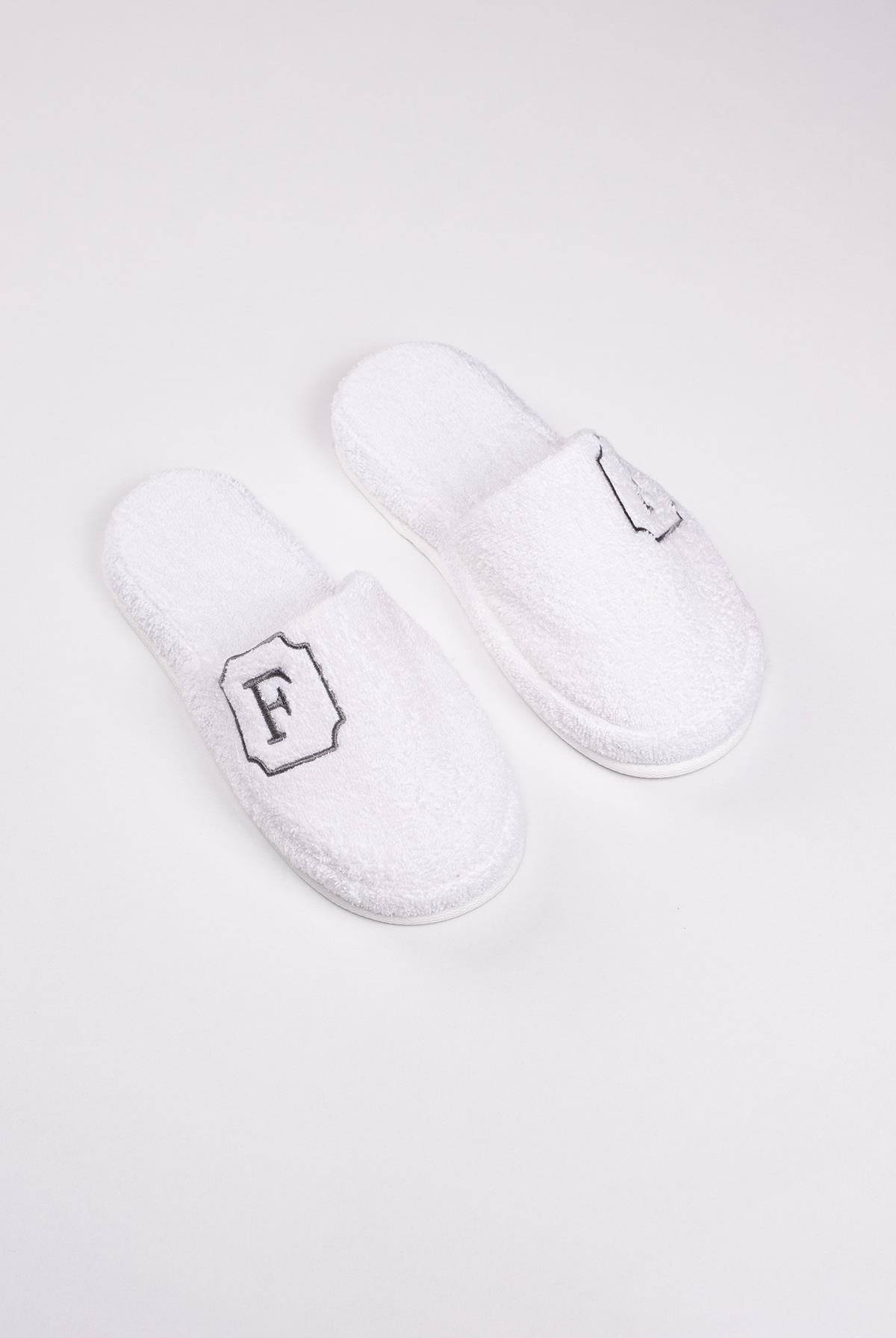 F Harf Nakışlı Banyo Ve Ev Havlu Terliği – %100 Pamuk Kaymaz Kalın Taban - Ender Home