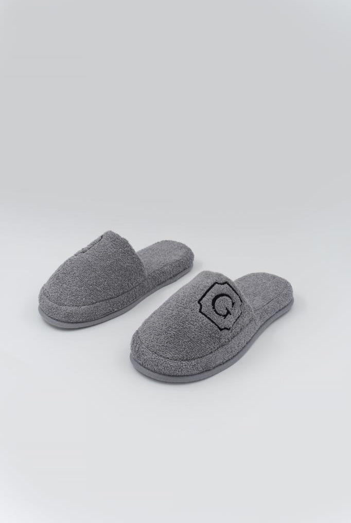 G Harf Nakışlı Banyo Ve Ev Havlu Terliği – %100 Pamuk Kaymaz Kalın Taban - Ender Home