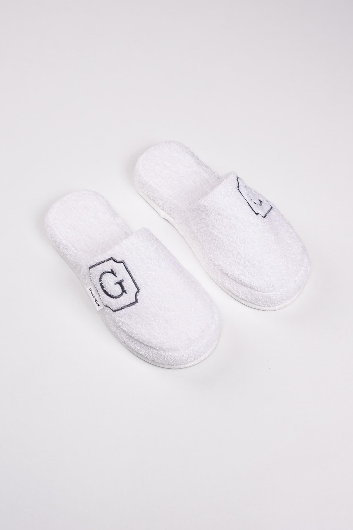 G Harf Nakışlı Banyo Ve Ev Havlu Terliği – %100 Pamuk Kaymaz Kalın Taban - Ender Home