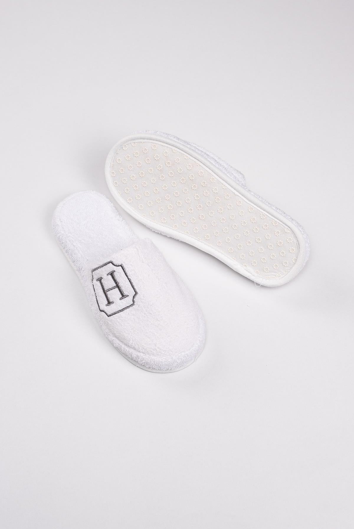 H Harf Nakışlı Banyo Ve Ev Havlu Terliği – %100 Pamuk Kaymaz Kalın Taban - Ender Home