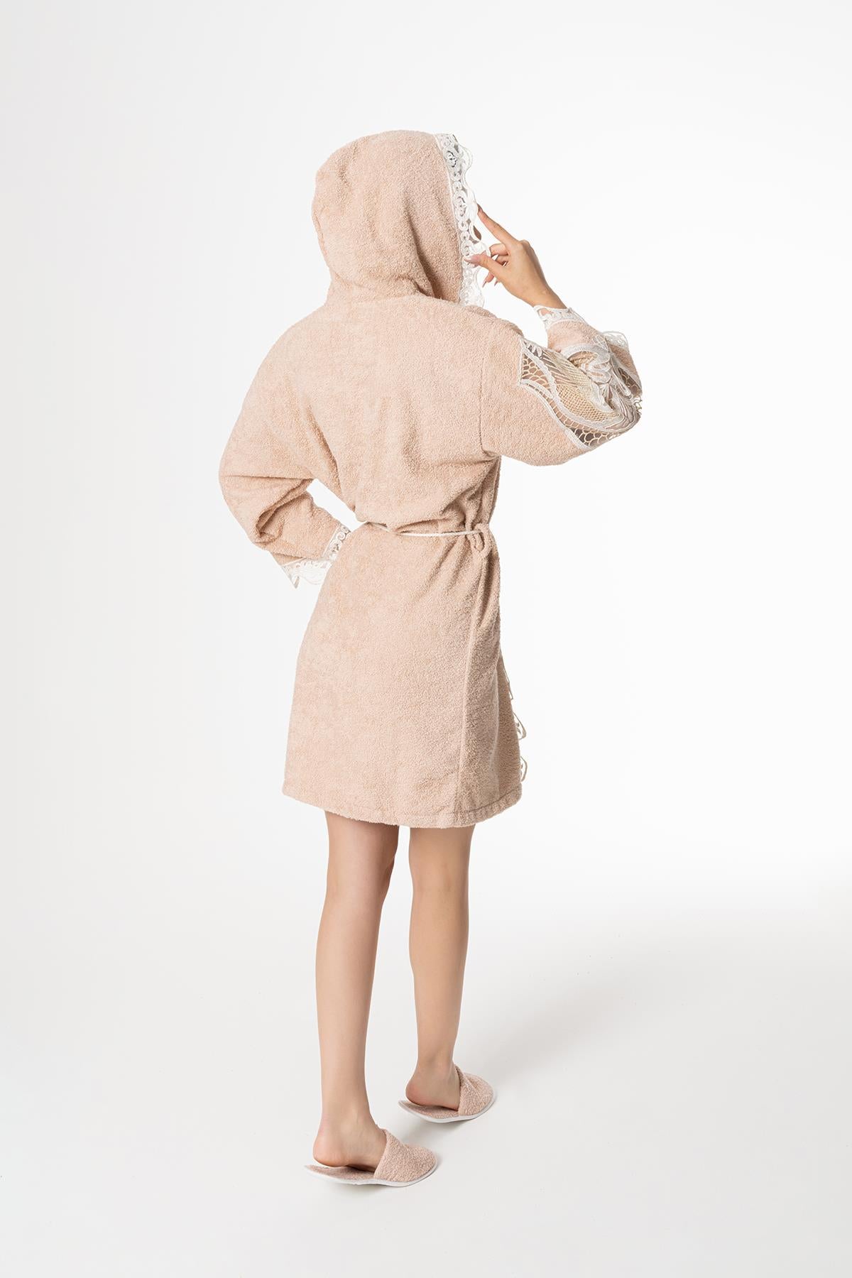 Lena Gelin Bornoz Set 5 Parça Dantelli Çeyizlik Takım Bej - Ender Home