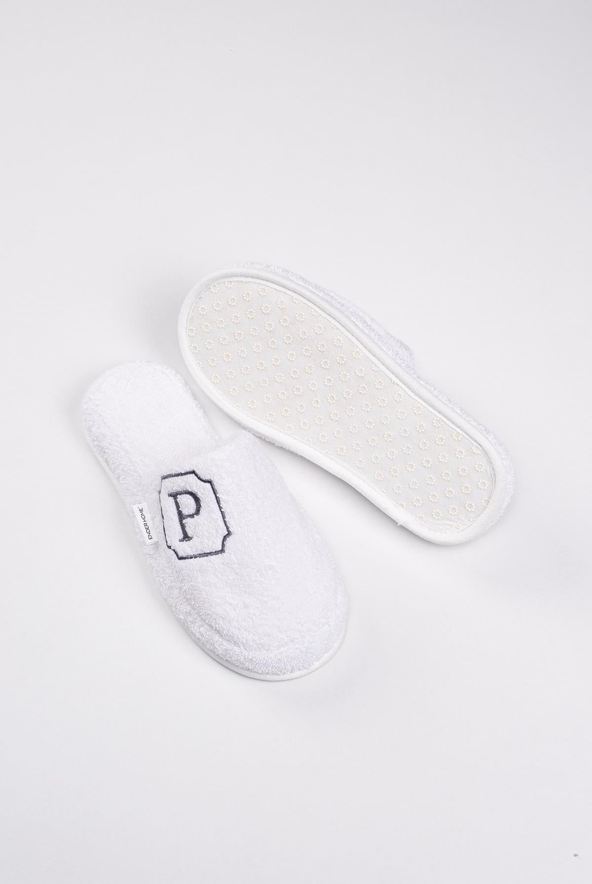 P Harf Nakışlı Banyo Ve Ev Havlu Terliği – %100 Pamuk Kaymaz Kalın Taban - Ender Home