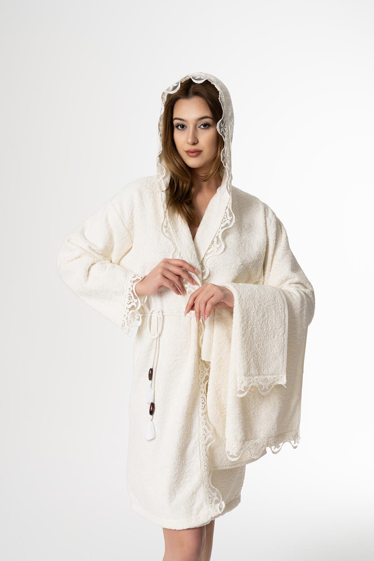 Pavlin Gelin Bornoz Set 5 Parça Dantelli Fantezi Çeyizlik Takım