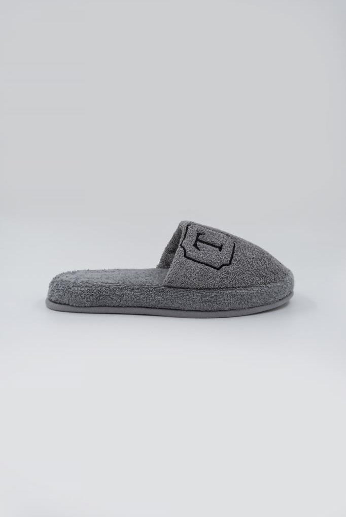 T Harf Nakışlı Banyo Ve Ev Havlu Terliği – %100 Pamuk Kaymaz Kalın Taban - Ender Home