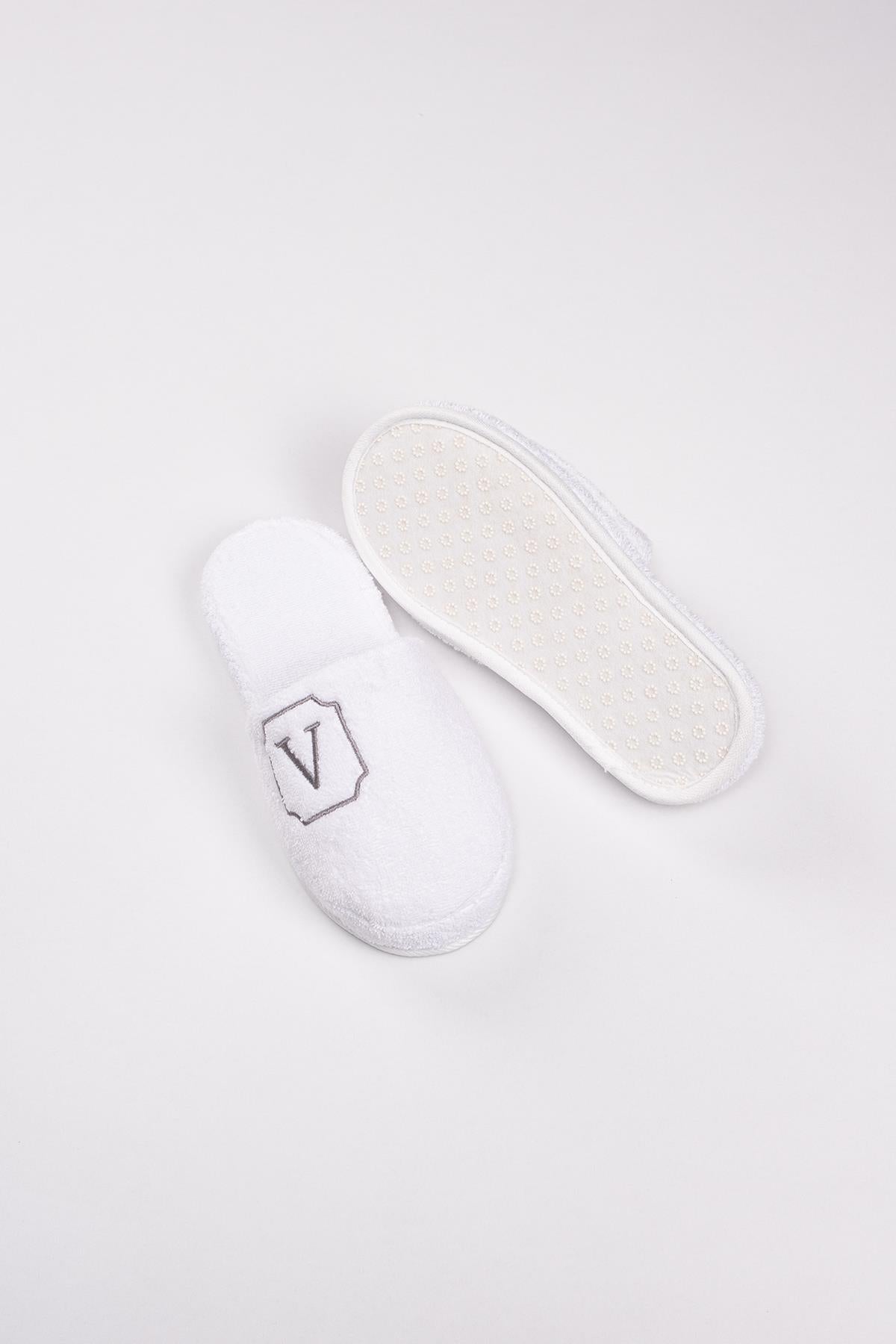 V Harf Nakışlı Banyo Ve Ev Havlu Terliği – %100 Pamuk Kaymaz Kalın Taban - Ender Home