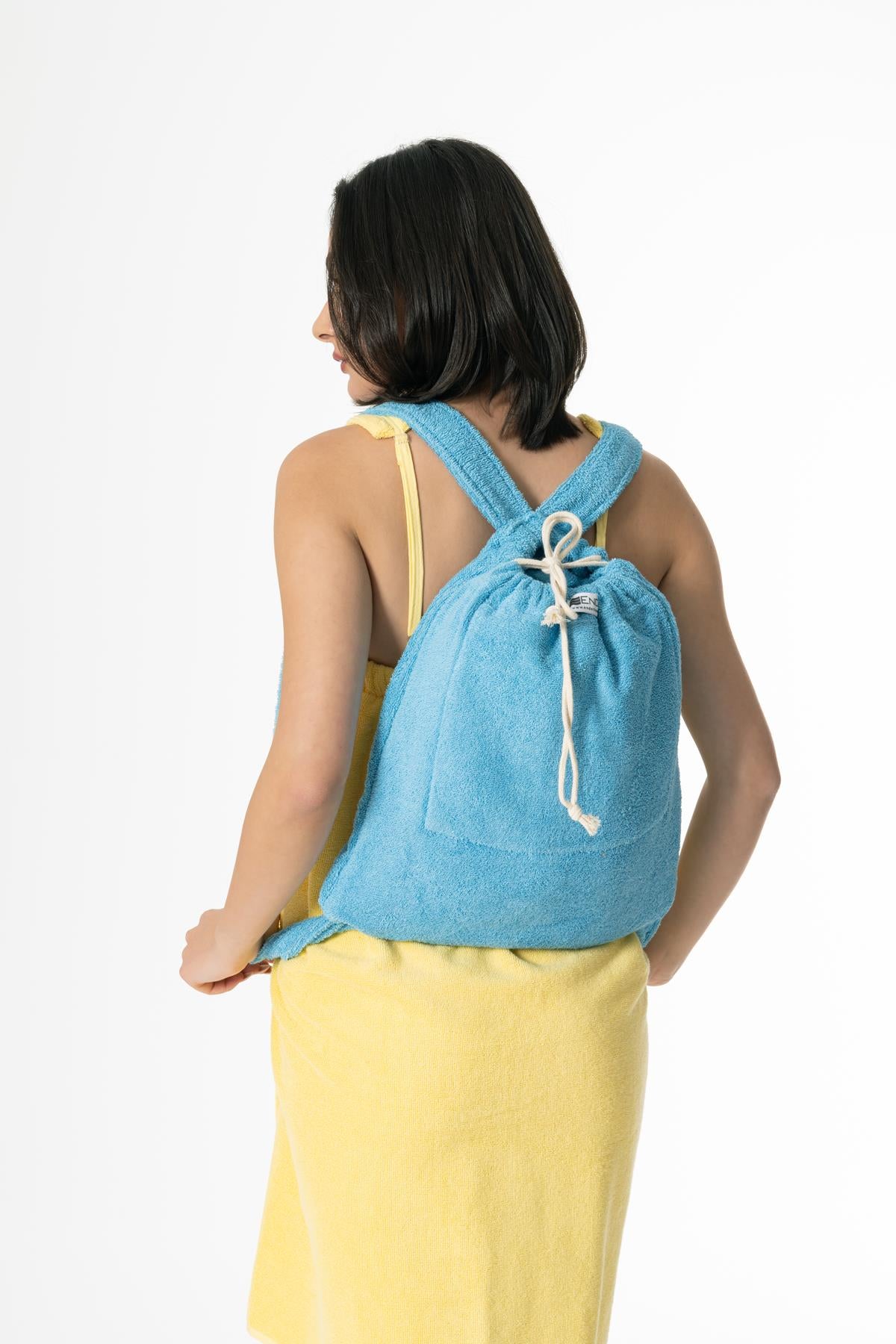 BeachMate Sırt Çantalı Plaj Havlusu – Fermuarlı , Cepli, Taşınabilir Konfor Mavi - Ender Home