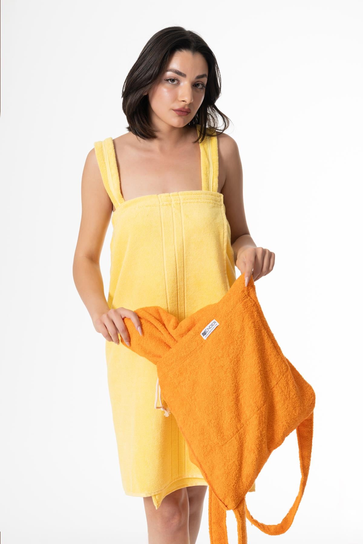 BeachMate Sırt Çantalı Plaj Havlusu – Fermuarlı , Cepli, Taşınabilir Konfor Oranj - Ender Home