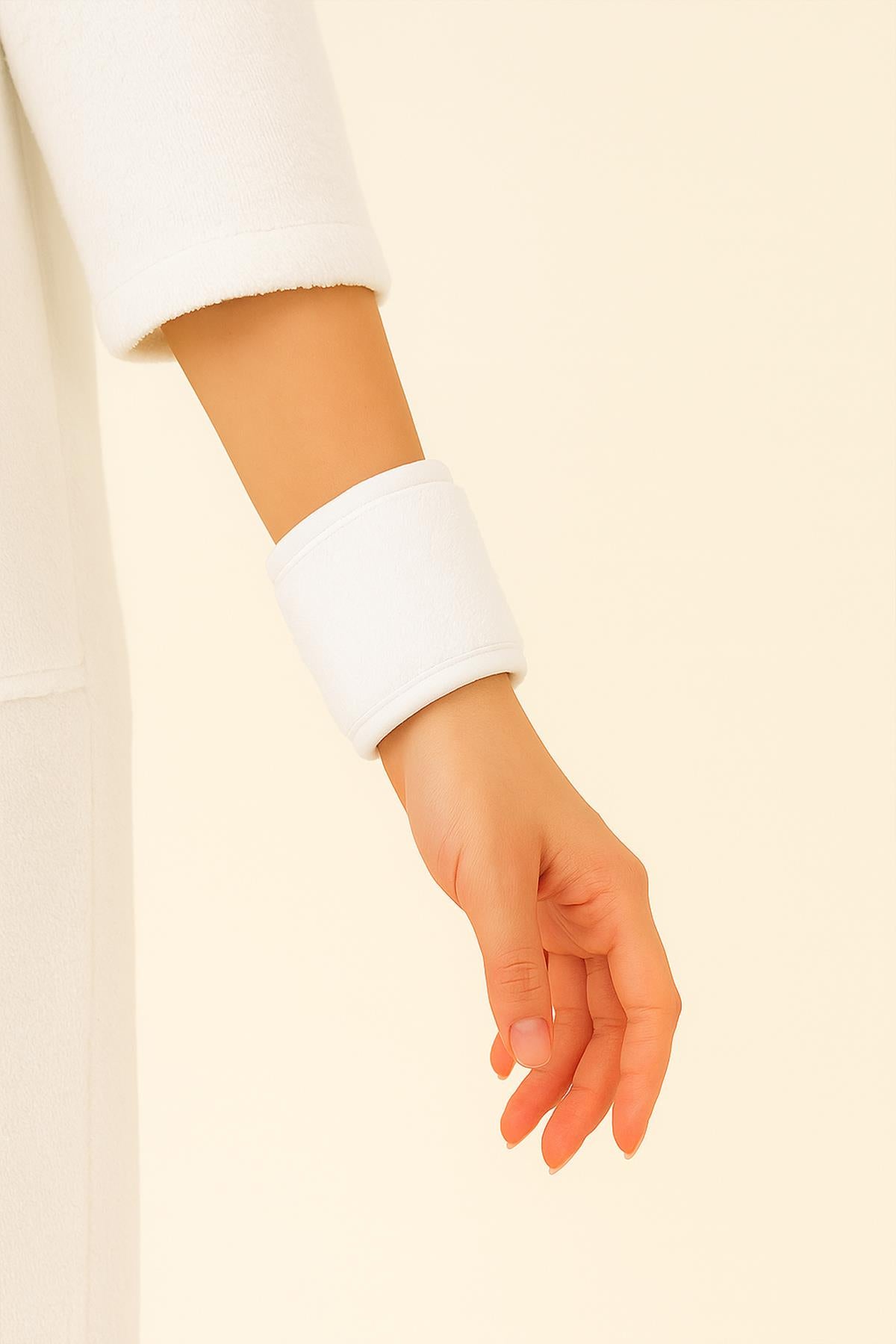 DreamSoft 2'li Kadife Dokulu Bilek Bandı – Lüks Yumuşaklık %100 Pamuk Beyaz - Ender Home