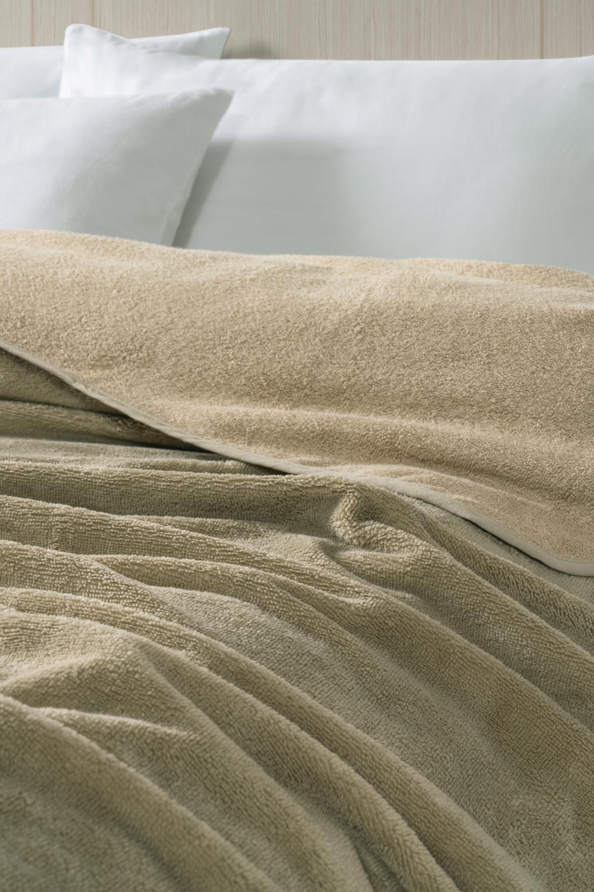 DreamSoft Kadife TV & Koltuk Şalı Çift Kişilik – 160x220 Cm Bej - Ender Home