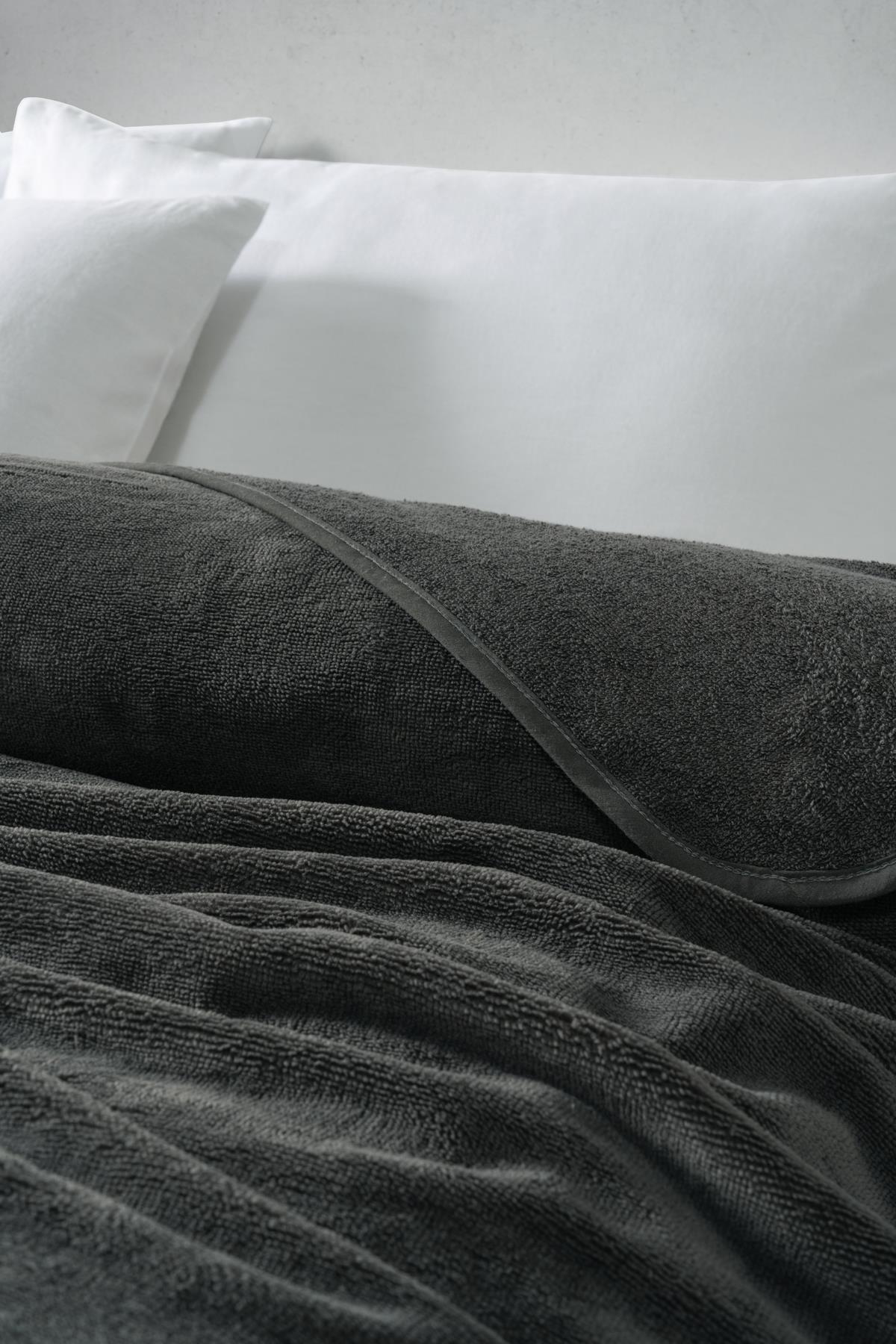 DreamSoft Kadife TV & Koltuk Şalı Tek Kişilik – 100x150 Cm Antrasit Gri - Ender Home