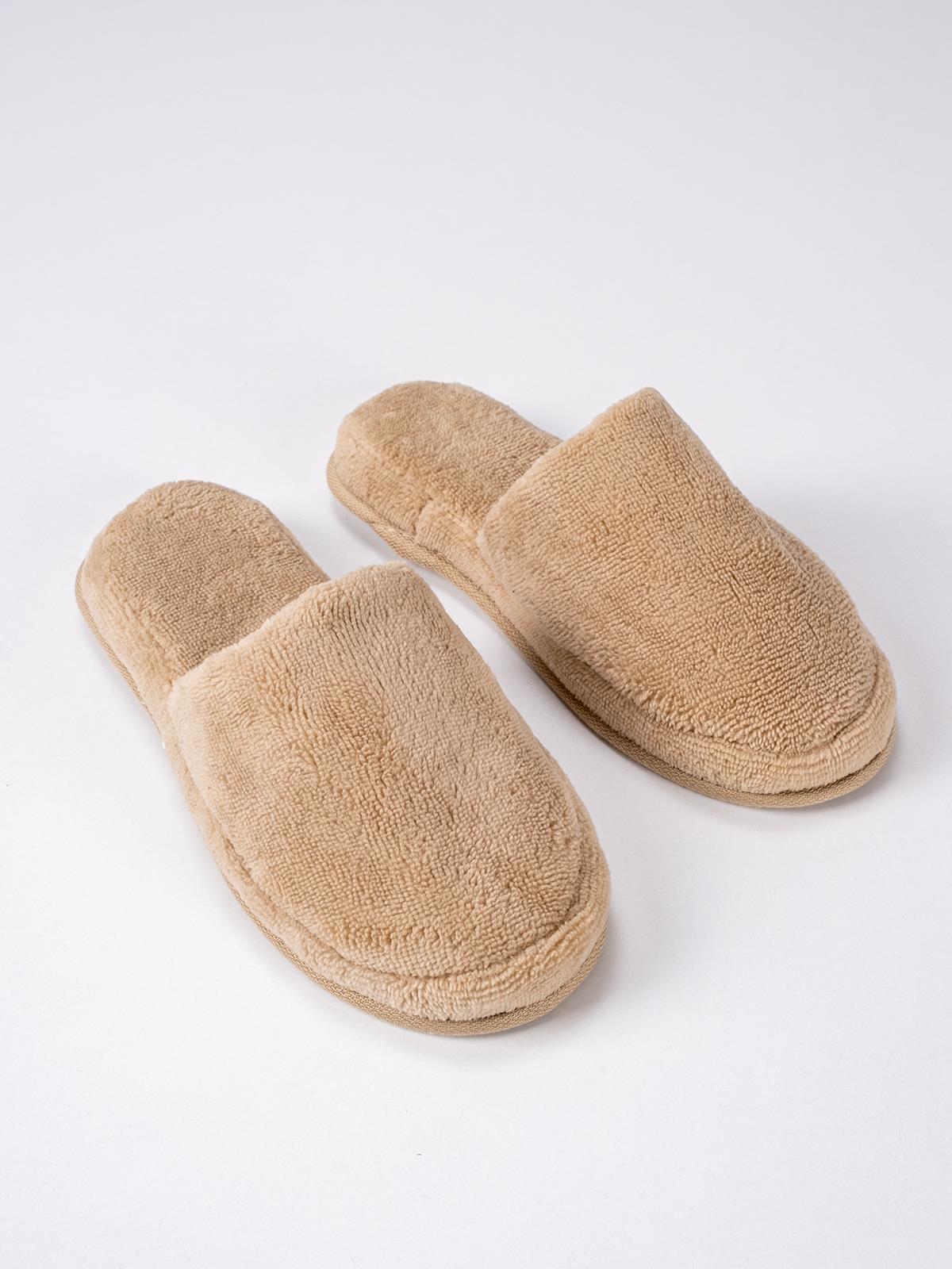 DreamSoft Lüks Kadife Ev Terliği – Kaymaz Kalın Taban Bej - Ender Home