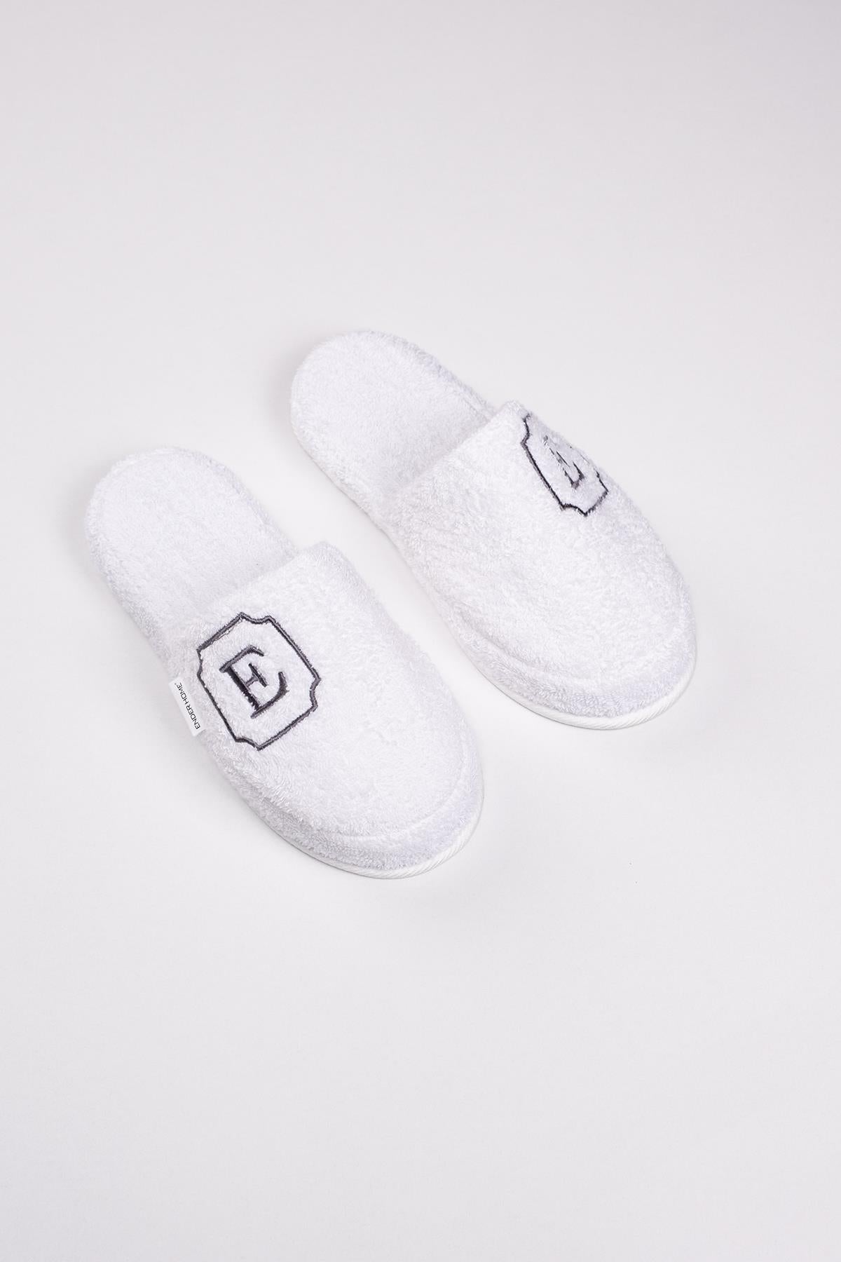 E Harf Nakışlı Banyo Ve Ev Havlu Terliği – %100 Pamuk Kaymaz Kalın Taban - Ender Home