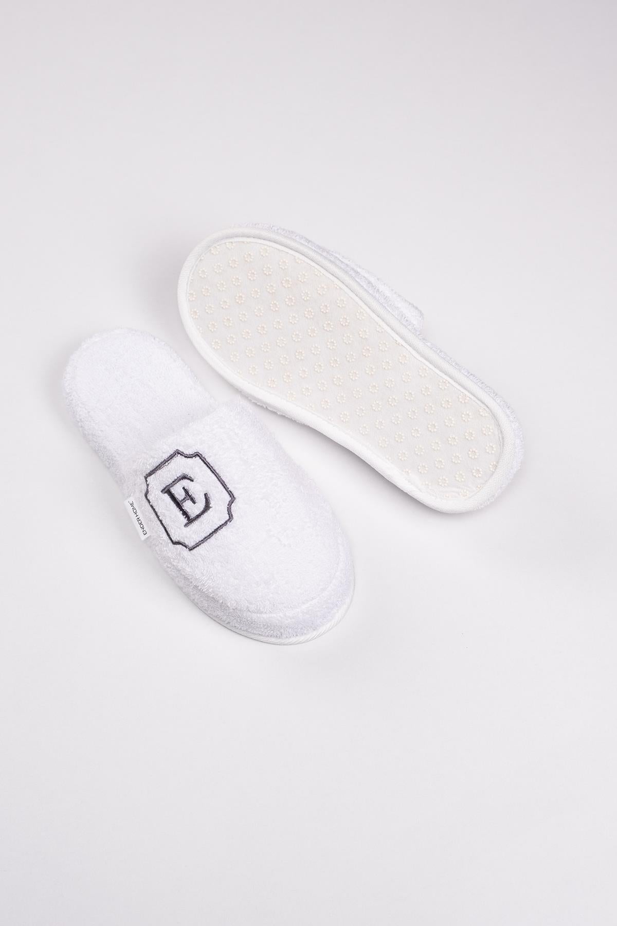 E Harf Nakışlı Banyo Ve Ev Havlu Terliği – %100 Pamuk Kaymaz Kalın Taban - Ender Home