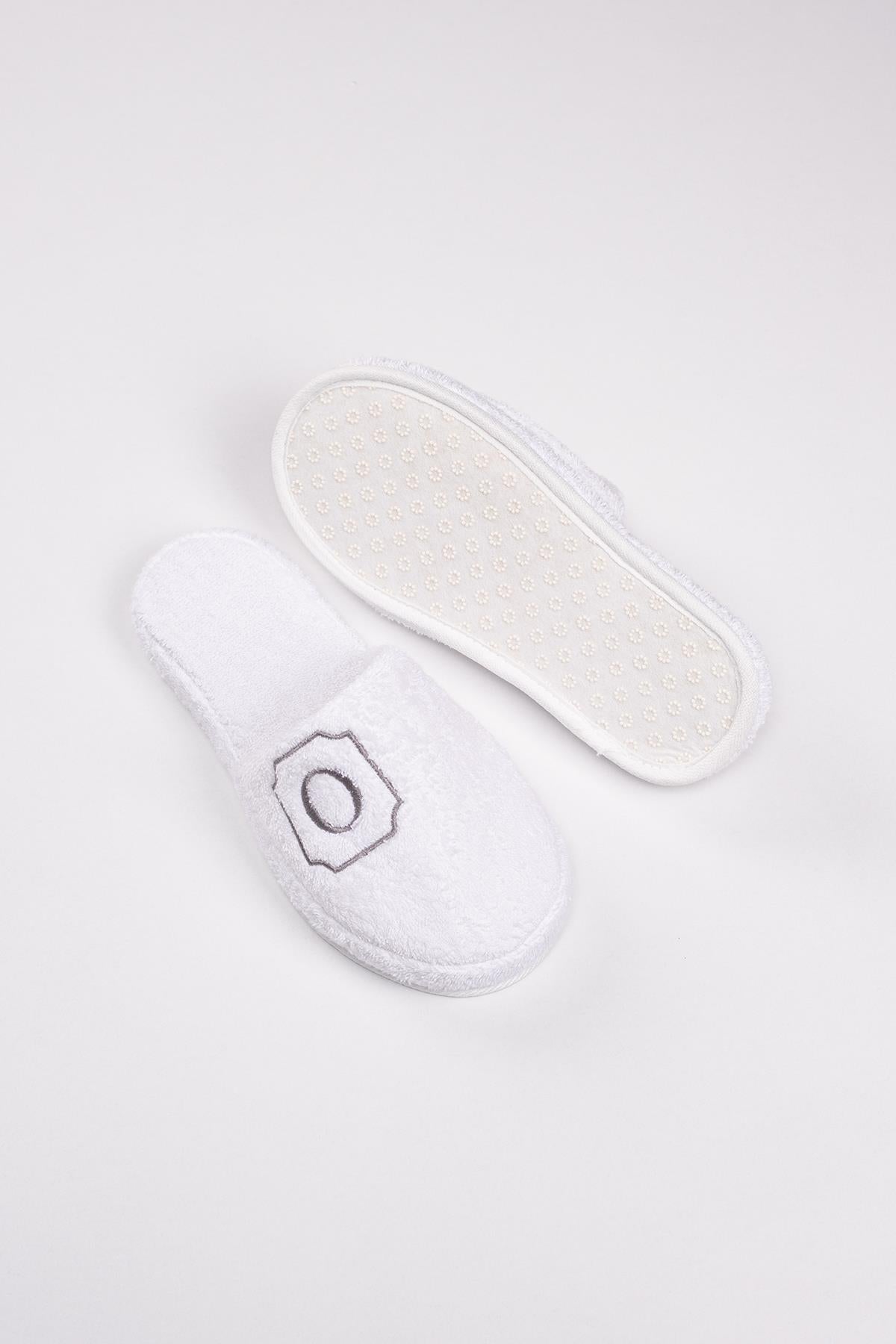 O Harf Nakışlı Banyo Ve Ev Havlu Terliği – %100 Pamuk Kaymaz Kalın Taban - Ender Home