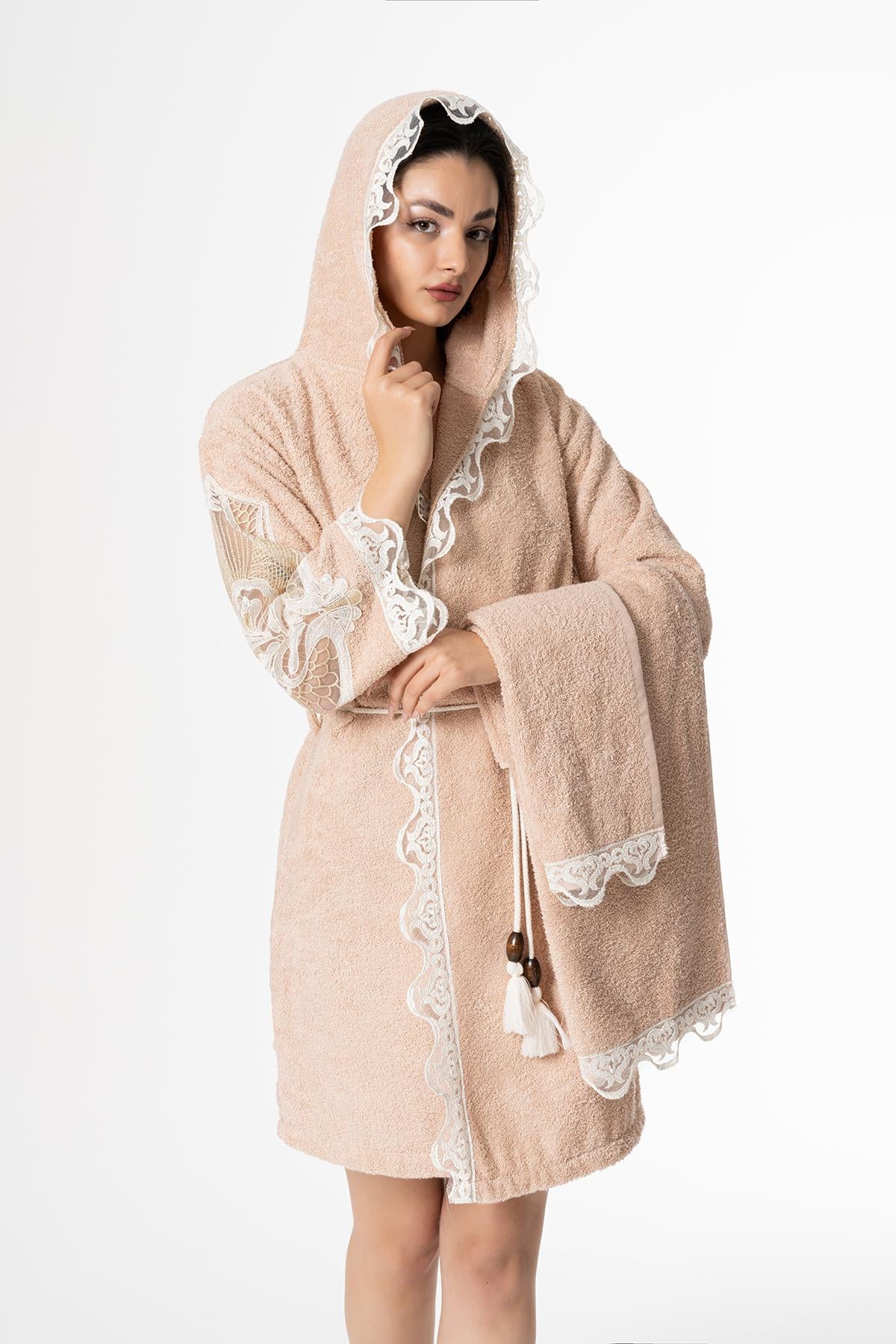 Pavlin Gelin Bornoz Set 5 Parça Dantelli Çeyizlik Takım Bej - Ender Home