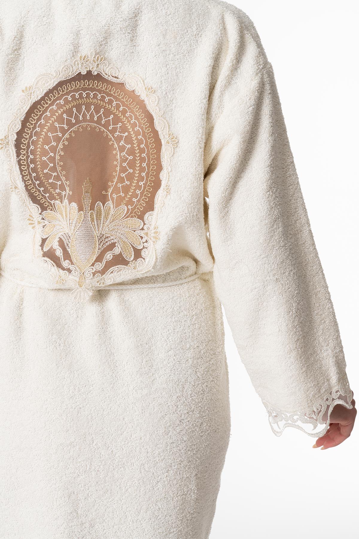 Pavlin Gelin Bornoz Set 5 Parça Dantelli Çeyizlik Takım Krem - Ender Home