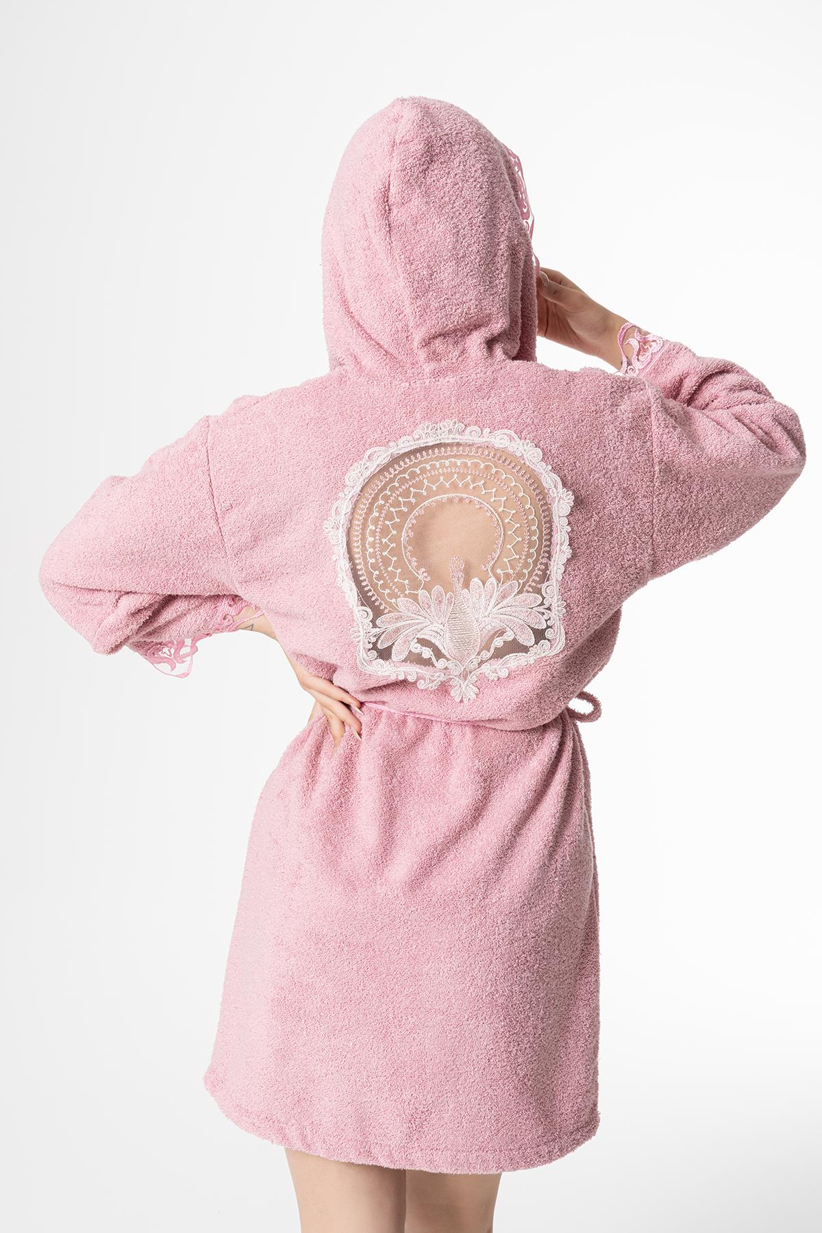 Pavlin Gelin Bornoz Set 5 Parça Dantelli Çeyizlik Takım Pembe - Ender Home