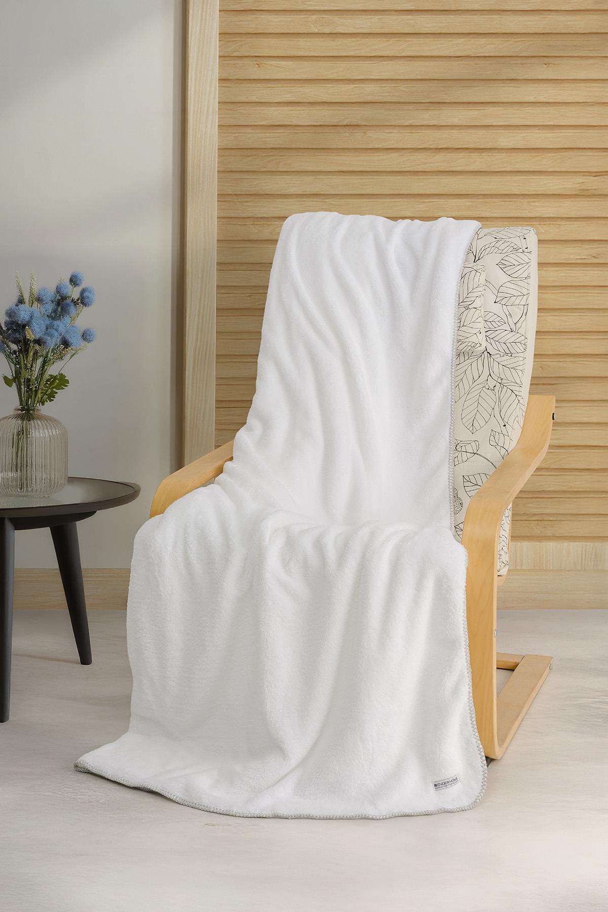 Plushnest Peluş TV & Koltuk Şalı Tek kişilik – 110x160 Cm Beyaz - Ender Home