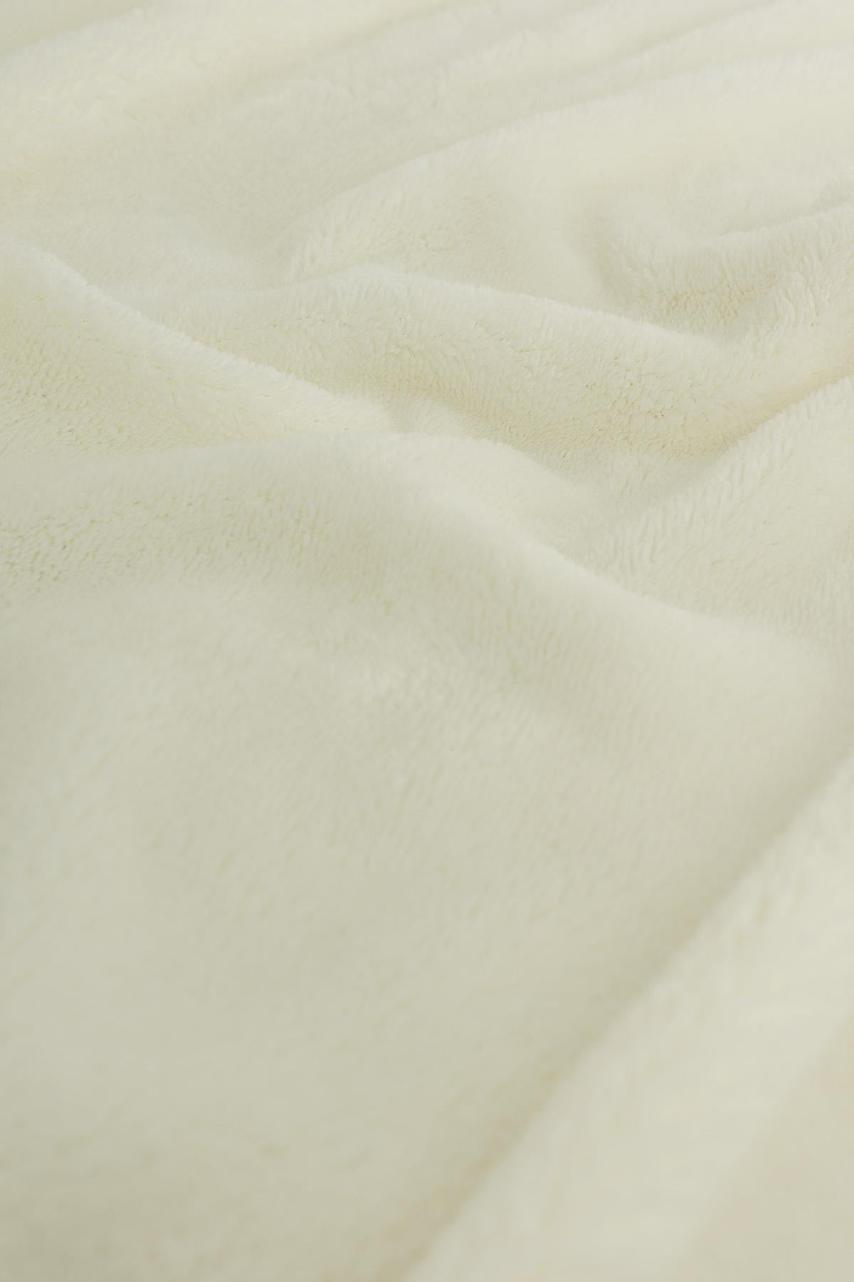 Plushnest Peluş TV & Koltuk Şalı Tek kişilik – 110x160 Cm Ekru - Ender Home