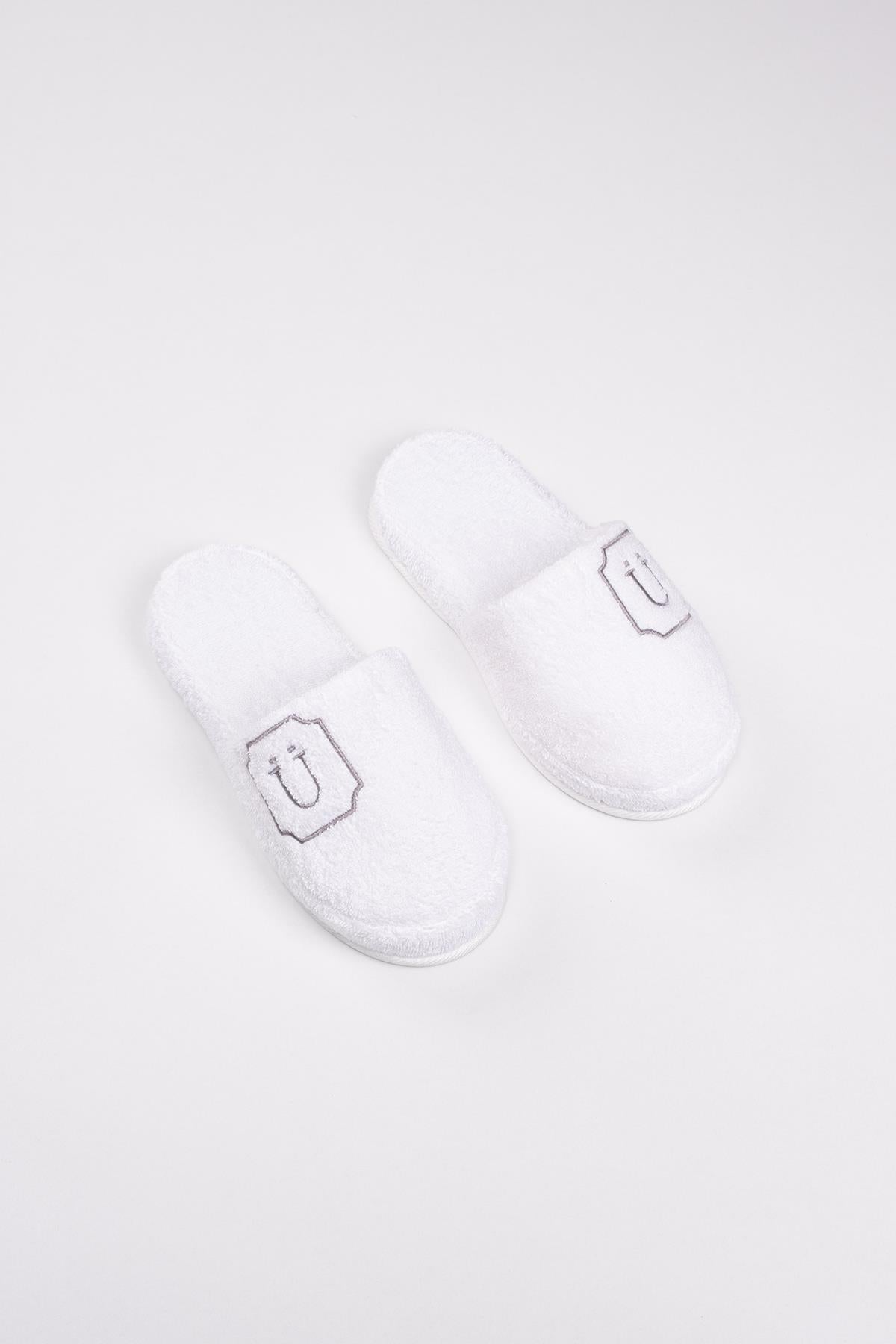 Ü Harf Nakışlı Banyo Ve Ev Havlu Terliği – %100 Pamuk Kaymaz Kalın Taban - Ender Home