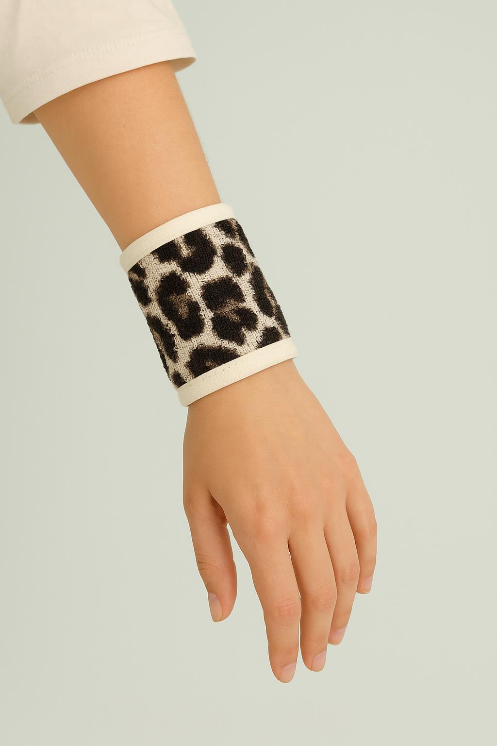 Wild Spirit 2'li Leopar Desen Bilek Bandı – %100 Pamuklu ve Yumuşak Leopar Baskılı-Ekru Biye - Ender Home