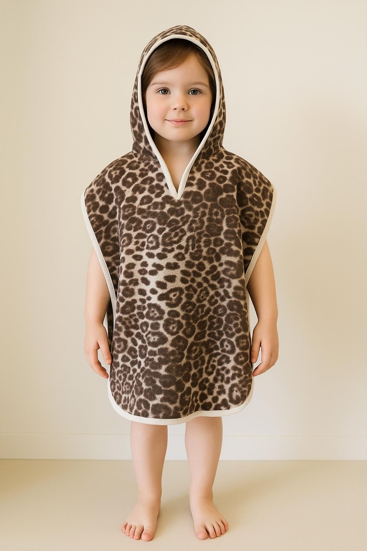 Wild Spirit Leopar Desenli Havlu Panço – %100 Pamuk Kapüşonlu Leopar Desen-Ekru Biyeli - Ender Home