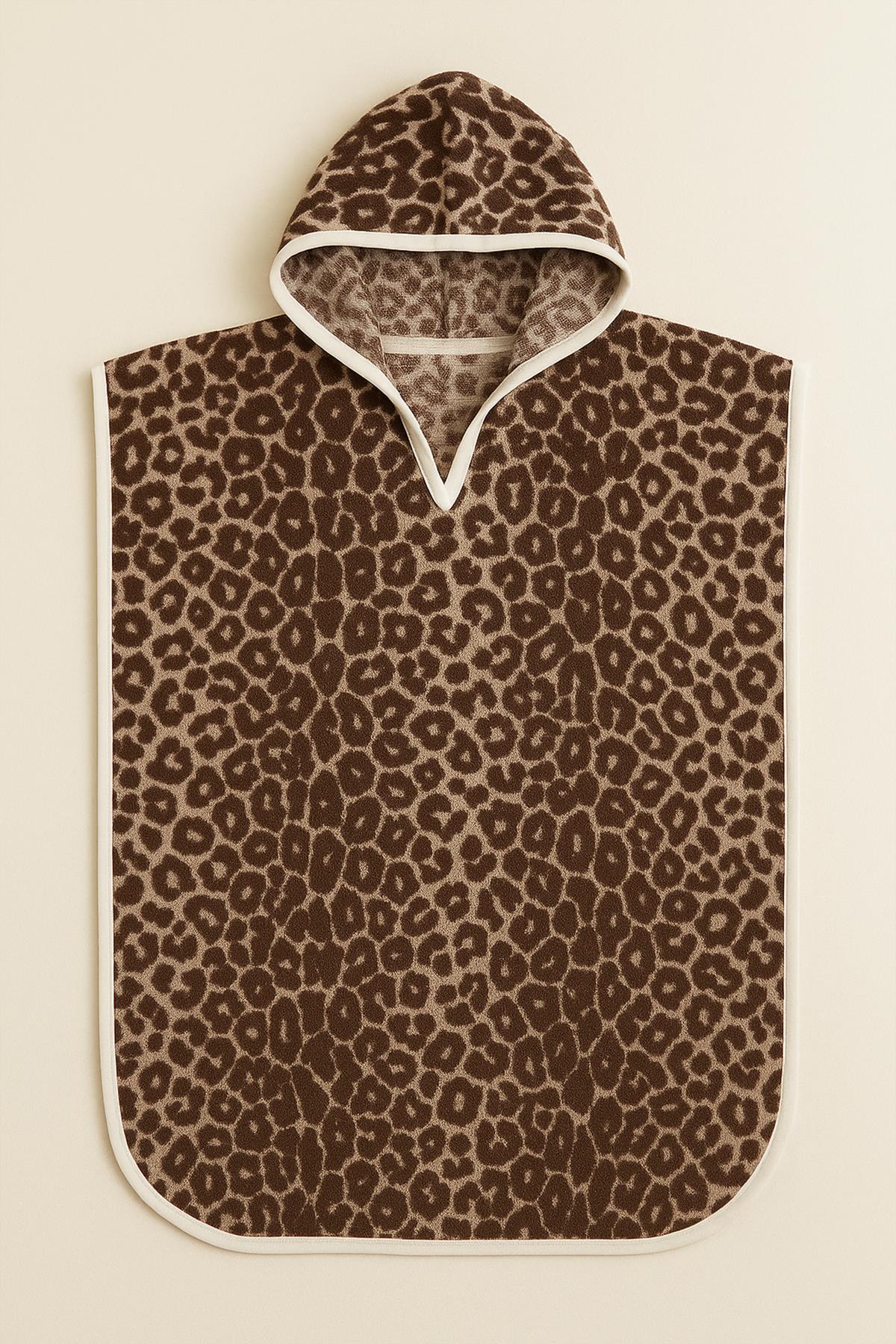 Wild Spirit Leopar Desenli Havlu Panço – %100 Pamuk Kapüşonlu Leopar Desen-Ekru Biyeli - Ender Home