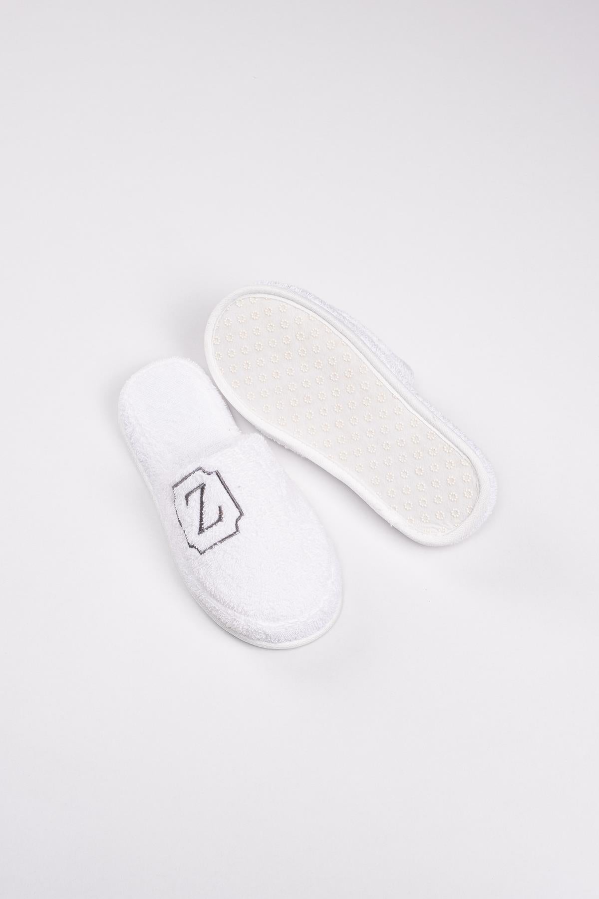 Z Harf Nakışlı Banyo Ve Ev Havlu Terliği – %100 Pamuk Kaymaz Kalın Taban - Ender Home